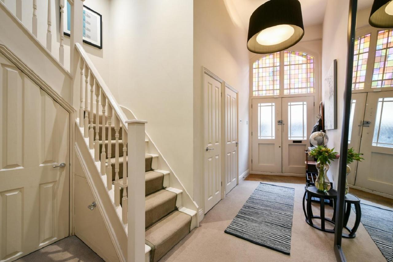 Central London Mews House Экстерьер фото